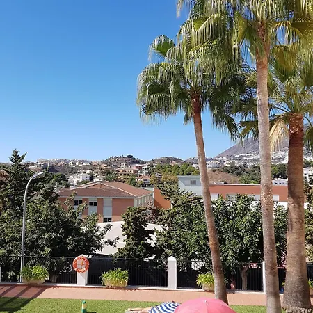 Peaceful 1br Getaway - Walk To And Train Benalmadena
